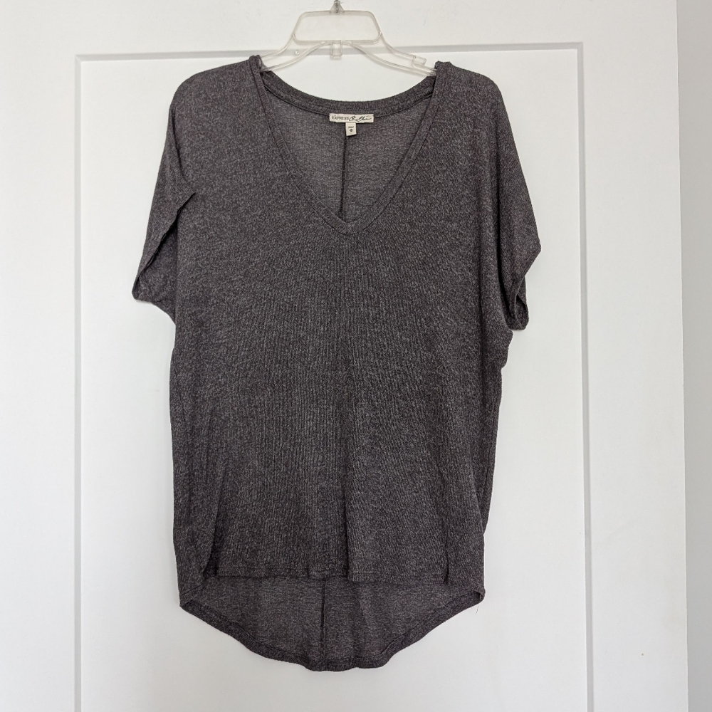 Express grey sweater M